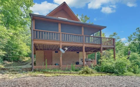 215 Black Bear Ridge Murphy NC 28906