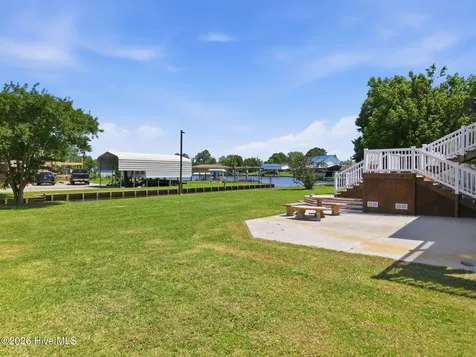 2831 Whichards Beach Road Chocowinity NC 27817