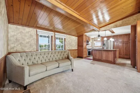 2831 Whichards Beach Road Chocowinity NC 27817