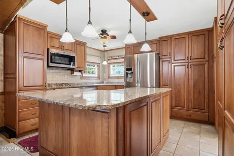 2831 Whichards Beach Road Chocowinity NC 27817