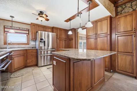 2831 Whichards Beach Road Chocowinity NC 27817