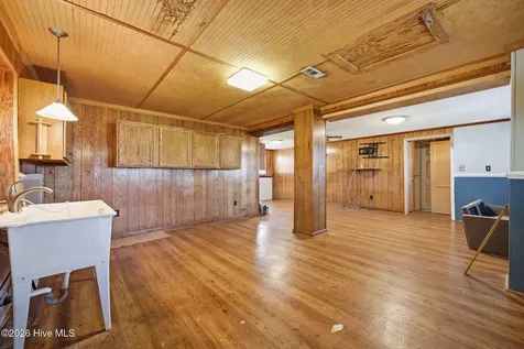 2831 Whichards Beach Road Chocowinity NC 27817
