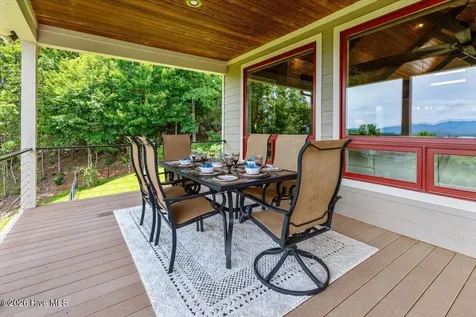 122 Oak Terrace Hayesville NC 28904