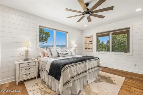 122 Oak Terrace Hayesville NC 28904