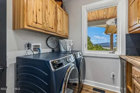 122 Oak Terrace Hayesville NC 28904
