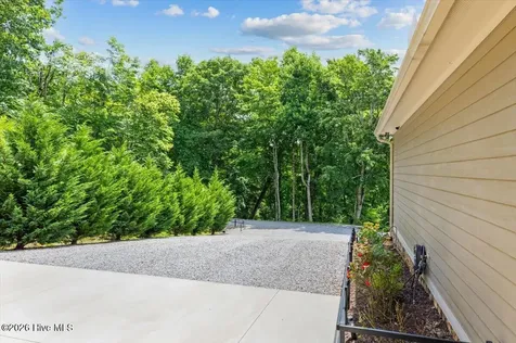 122 Oak Terrace Hayesville NC 28904