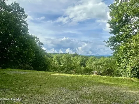 88 Upper Ridge Road Marble NC 28905