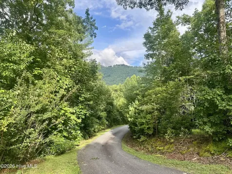 88 Upper Ridge Road Marble NC 28905