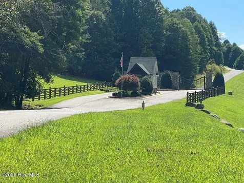 182 & 183 Skyline View Drive Murphy NC 28906