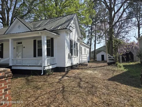 109 E Grainger Avenue Kinston NC 28501