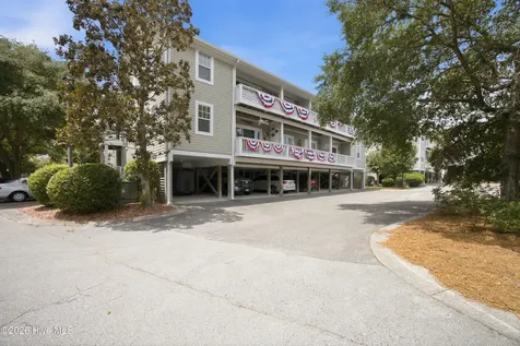 610 W Brown Street Southport NC 28461