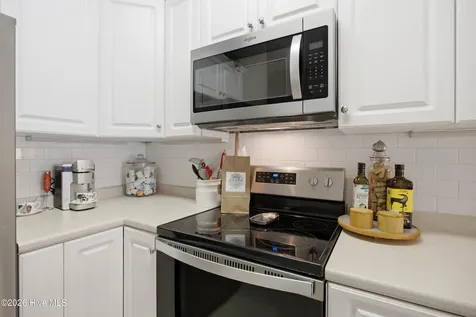 610 W Brown Street Southport NC 28461