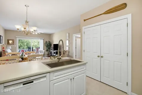 610 W Brown Street Southport NC 28461