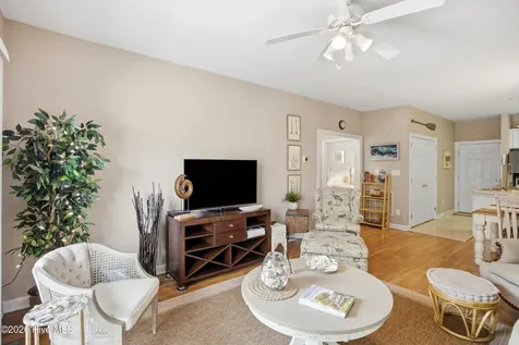 610 W Brown Street Southport NC 28461