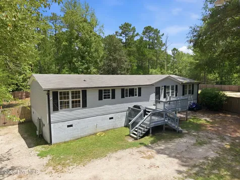 7124 Trucking Lane NE Leland NC 28451