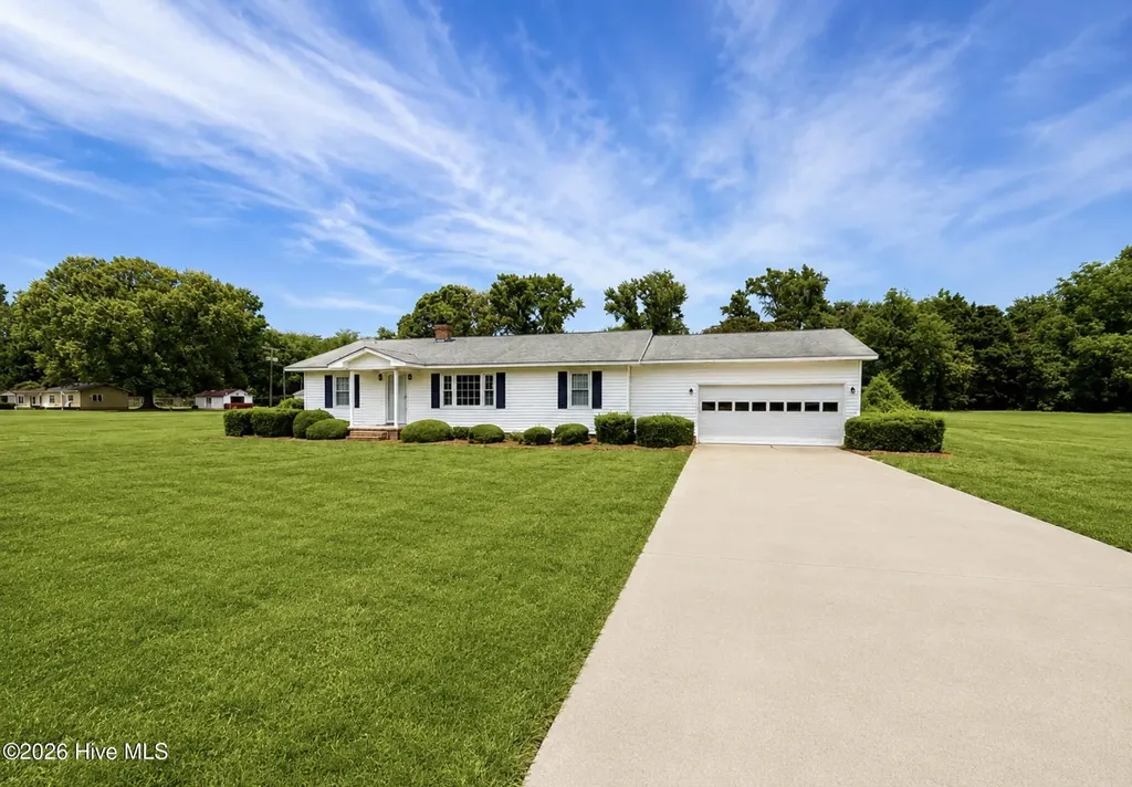 606 Darden Drive Kinston NC 28504