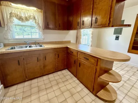 606 Darden Drive Kinston NC 28504