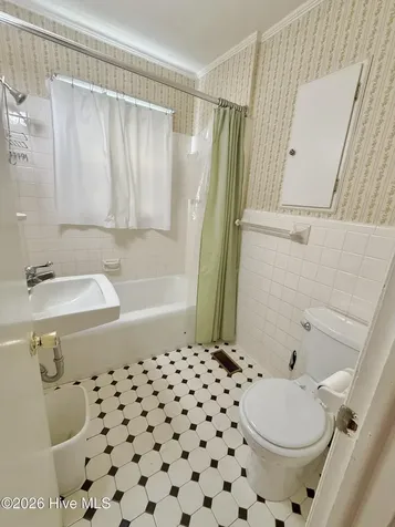 606 Darden Drive Kinston NC 28504