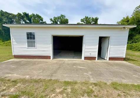 606 Darden Drive Kinston NC 28504