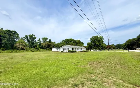 606 Darden Drive Kinston NC 28504