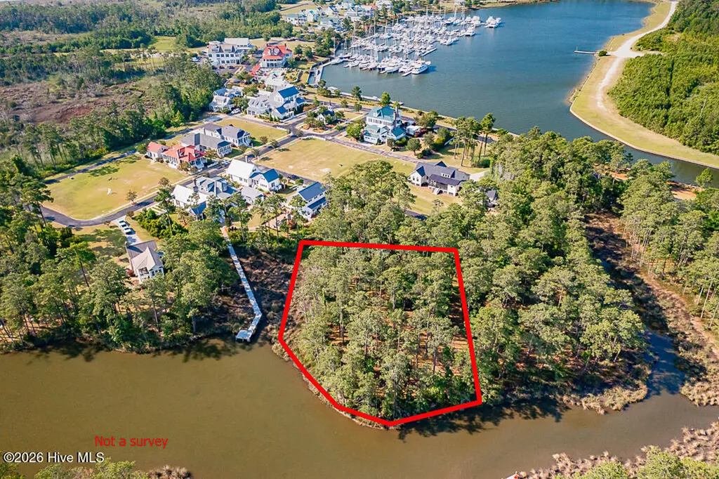 68 Mill Creek Lane Oriental NC 28571