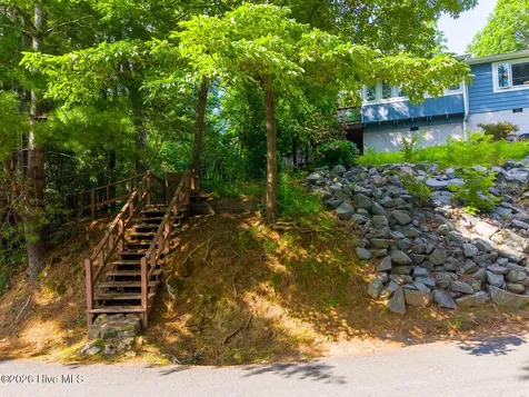 41 Black Bear Court Robbinsville NC 28771