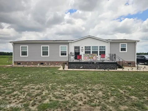 2866 Basstown Road Clinton NC 28328