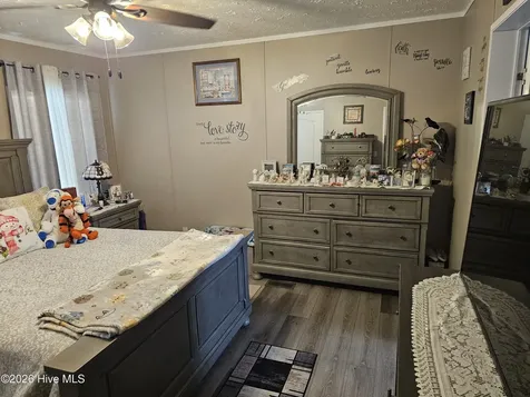 2866 Basstown Road Clinton NC 28328