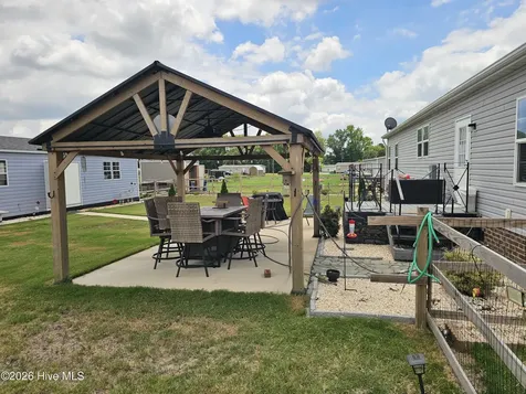 2866 Basstown Road Clinton NC 28328