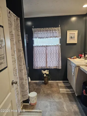 2866 Basstown Road Clinton NC 28328