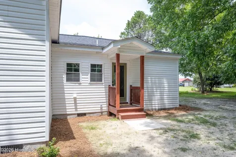 309 Stetson Street Clinton NC 28328