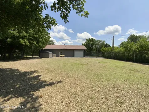 131 Wilson Street Andrews NC 28901
