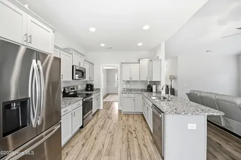 80 Forsyth Lane Rocky Point NC 28457