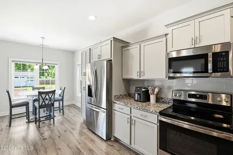 80 Forsyth Lane Rocky Point NC 28457