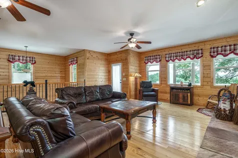 883 Village Road Murphy NC 28906