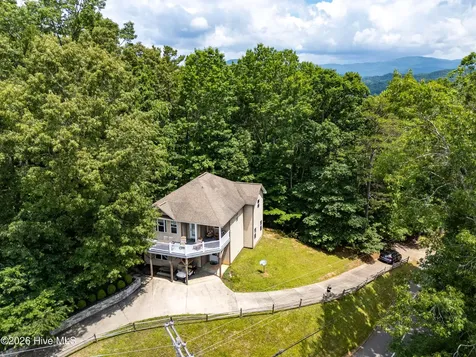 883 Village Road Murphy NC 28906