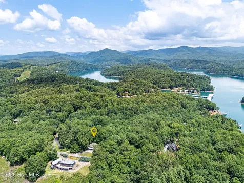 883 Village Road Murphy NC 28906