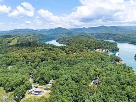 883 Village Road Murphy NC 28906