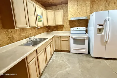 2898 Wallace Family Road Kinston NC 28501