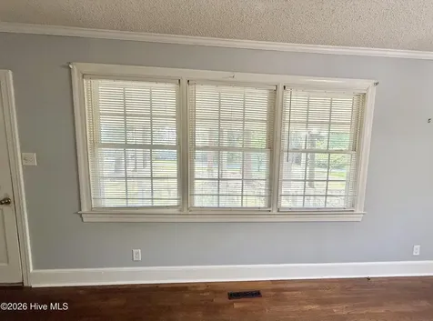 2898 Wallace Family Road Kinston NC 28501