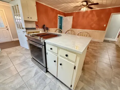 2898 Wallace Family Road Kinston NC 28501