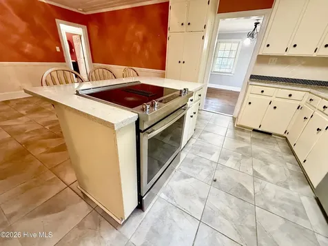 2898 Wallace Family Road Kinston NC 28501