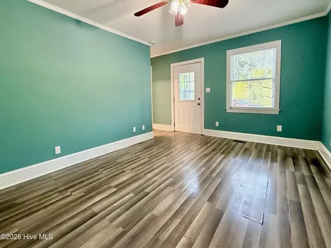 2898 Wallace Family Road Kinston NC 28501