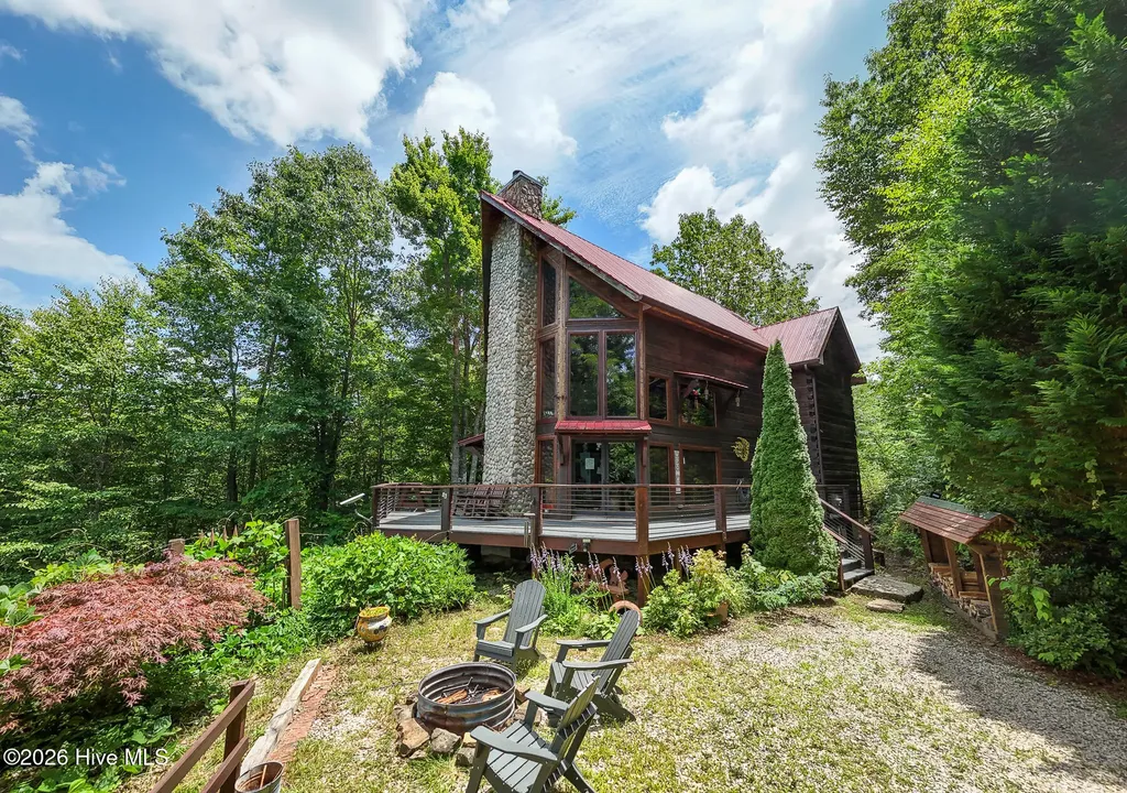 520 Whiteside Gap Road Robbinsville NC 28771