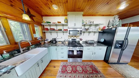 520 Whiteside Gap Road Robbinsville NC 28771