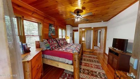520 Whiteside Gap Road Robbinsville NC 28771