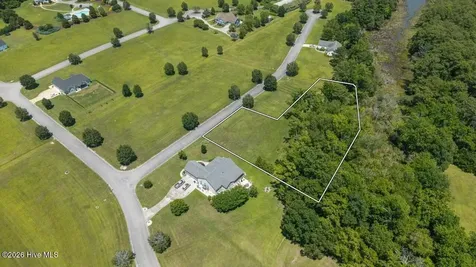 46 Carolina Way Arapahoe NC 28510