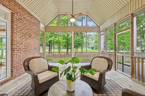 206 Appomattox Lane Chocowinity NC 27817