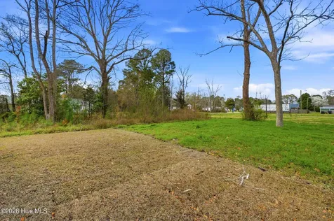 706 W Hayes Street Burgaw NC 28425