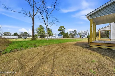 706 W Hayes Street Burgaw NC 28425